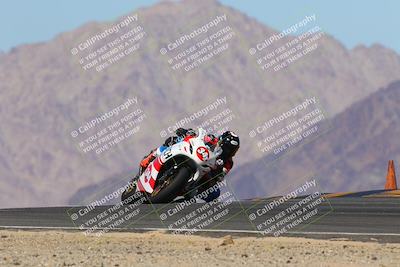 media/Oct-30-2022-CVMA (Sun) [[fb421c3cec]]/Race 10 Supersport Middleweight Shootout/